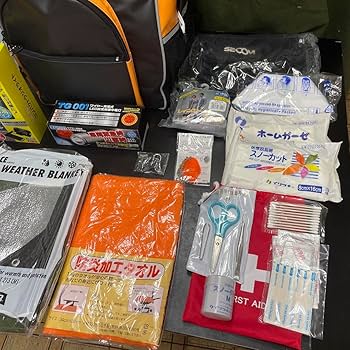 Amazon.co.jp: SECOM 防災リュック : DIY・工具・ガーデン